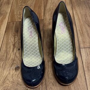 Oh Deer! Black Patent Leather Heels